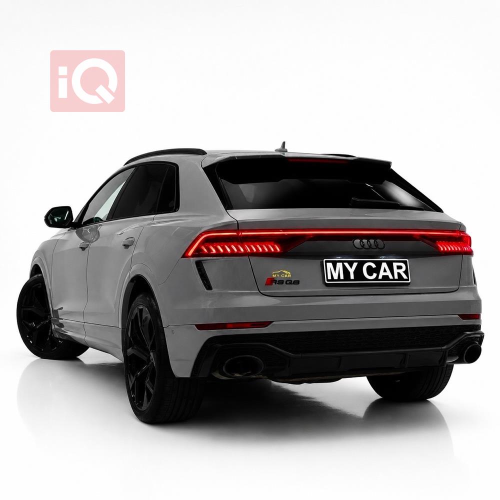 اودي RSQ8